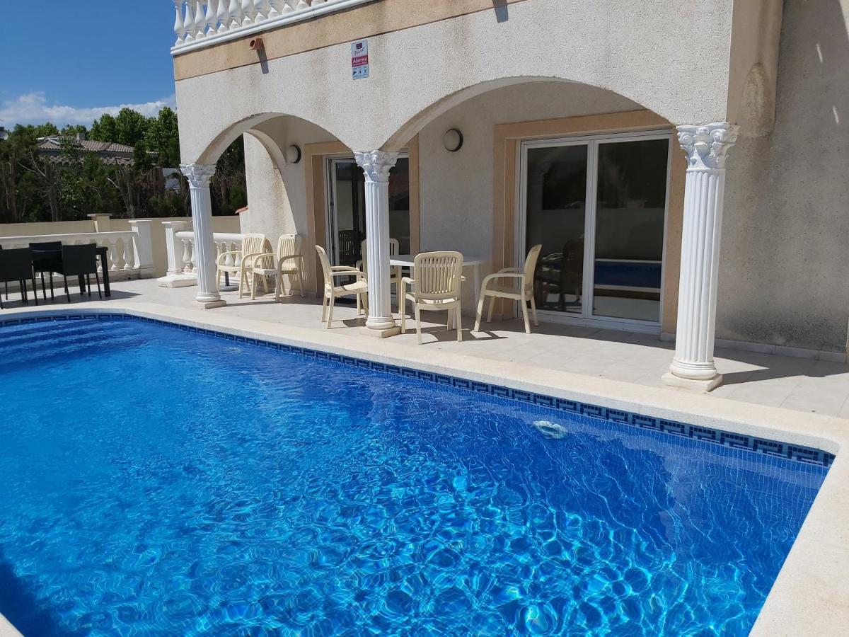 엠푸리아브라바 Casa Amb Piscina Privada 빌라 외부 사진